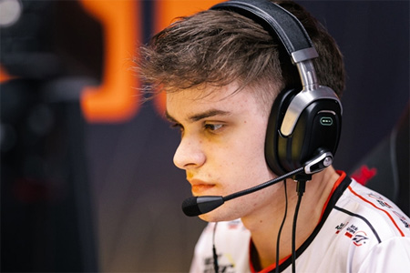 ‌Betclic官宣明星步枪手jcobbb转会，FaZe或成潜在下