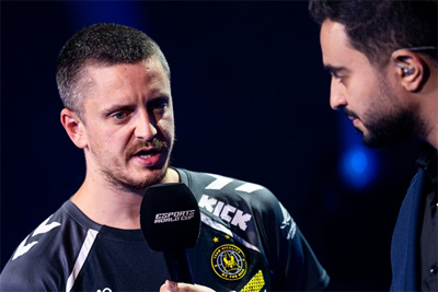 Vitality爆冷两负蒙古队！apEX怒斥粉丝：赢7冠时追捧，现在生病比赛就诋毁？