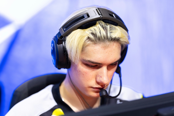 BLAST伦敦公开赛2025：气吞山河气如虹！NAVI 2-0 fnatic