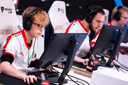 BLAST伦敦公开赛2025：经典让一追二！MOUZ 2-1 Imperial