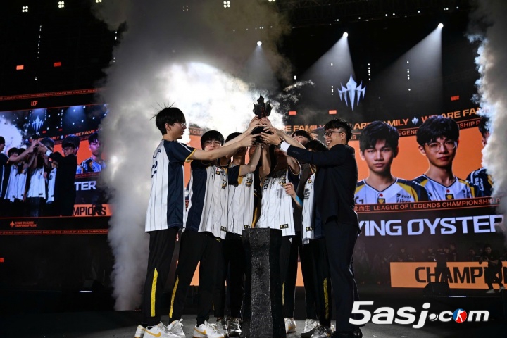 CFO拿下LCP年度总冠军，成今年全球唯一一支包揽三个赛段头名队伍