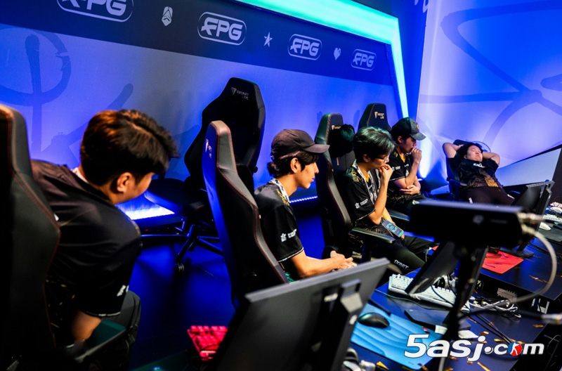 The MongolZ创始人亲述：蒙古电竞荒漠如何逆袭称霸CS2