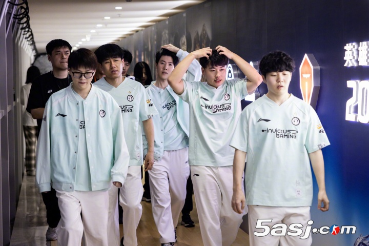 只会打涅槃？！iG自9月7日战胜EDG后已经连输三个BO5