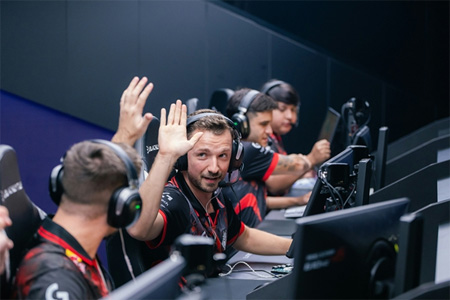 G2横扫Rooster晋级EPL S22！战术碾压+huNter-神闪引爆