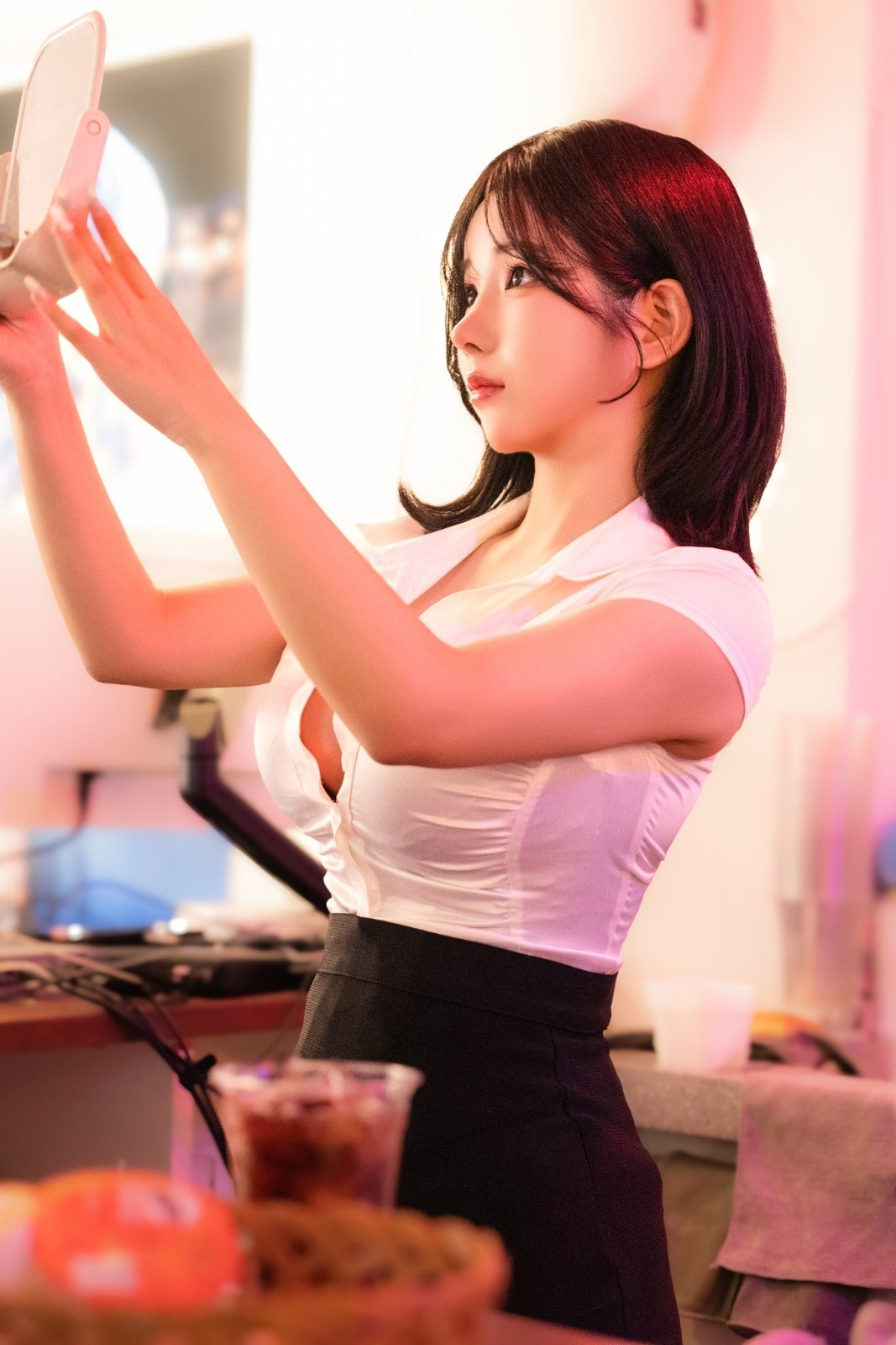 《剑星》体模尹雪花Cos作品：《棕色尘埃2》葛兰西特