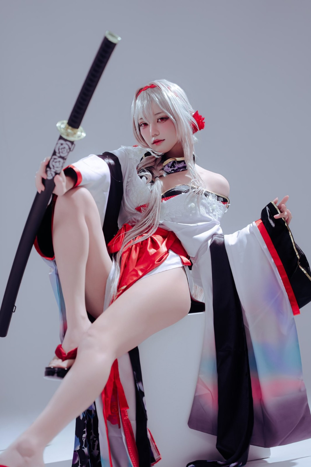 慷慨且大方的日本气质美女御姐Cos作品赏析