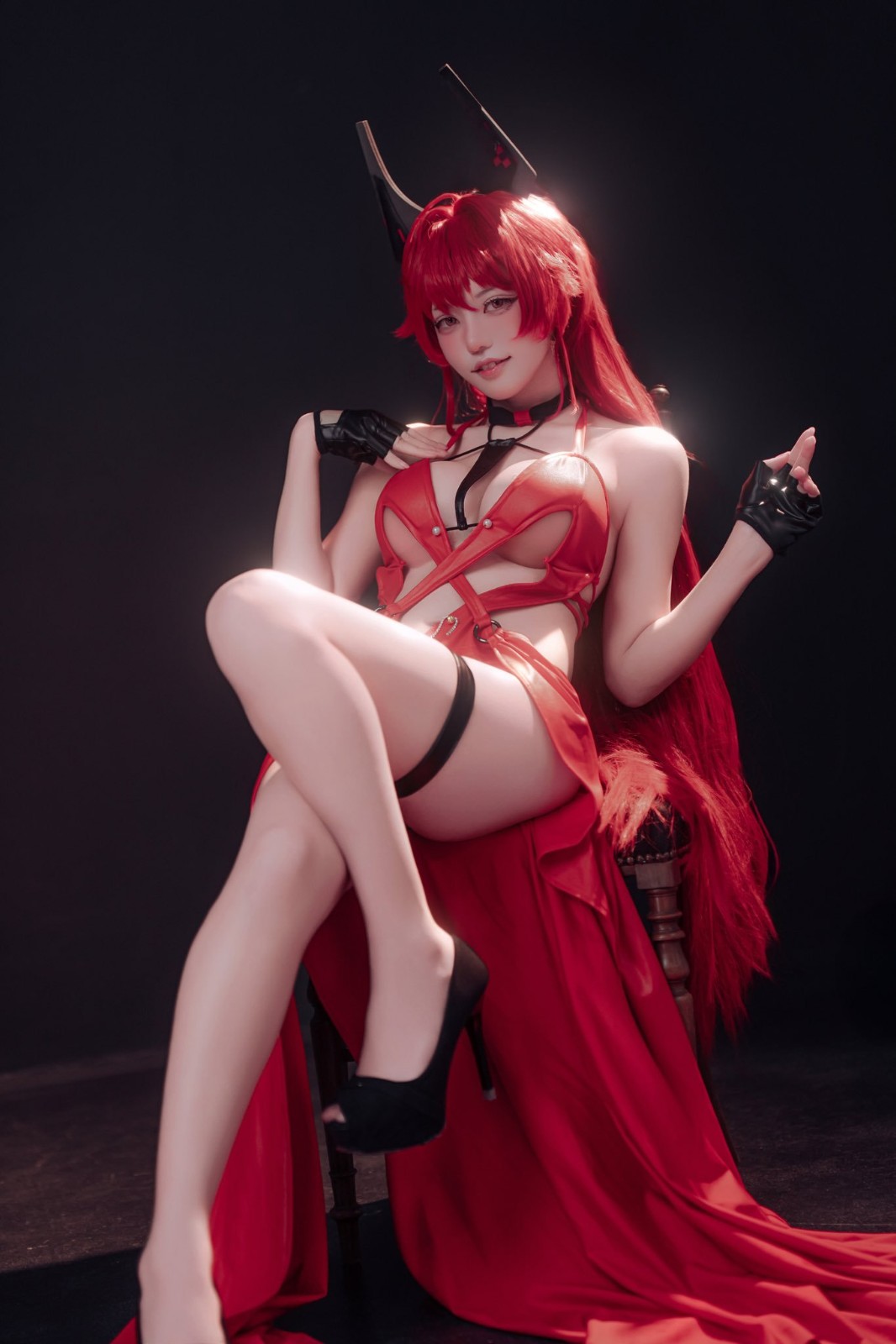 慷慨且大方的日本气质美女御姐Cos作品赏析