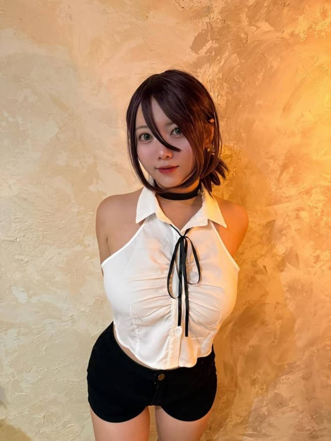 日本网红まりちゃん 福利图：拥有精致五官，傲人胸围