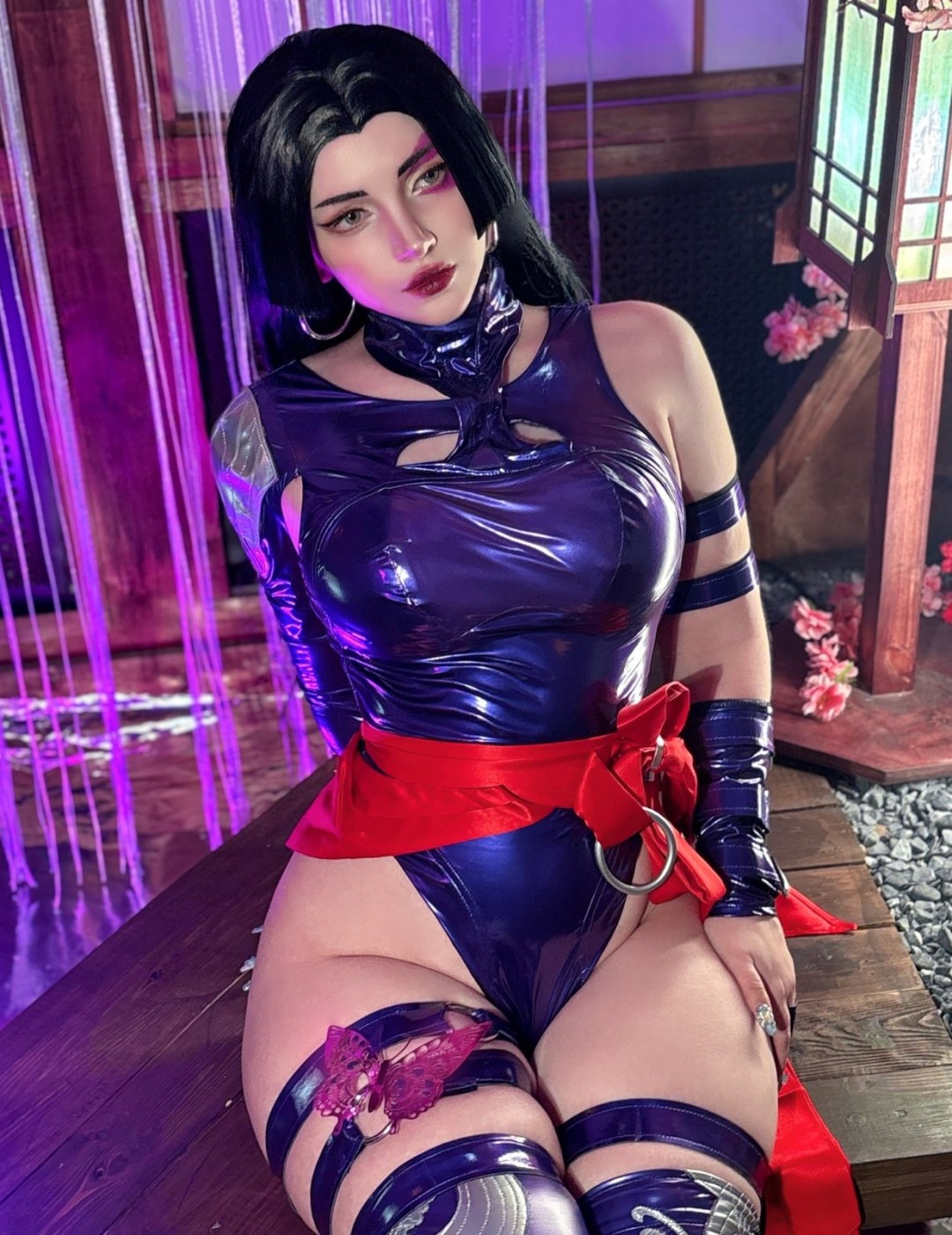 国外性感火辣美女Cos美图：漫威争锋、白皇后、隐形女