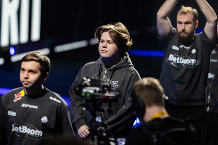 NAVI复兴希望？播客热评：心理师加持，w0nderful已成关键