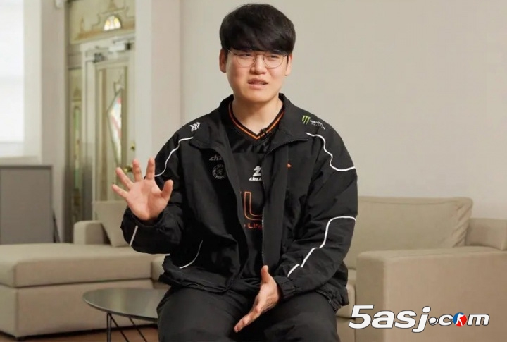 Gumayusi爆泪坦白！三连冠+FMVP后毅然离T1：我要突破舒适区，打出自己的传奇！