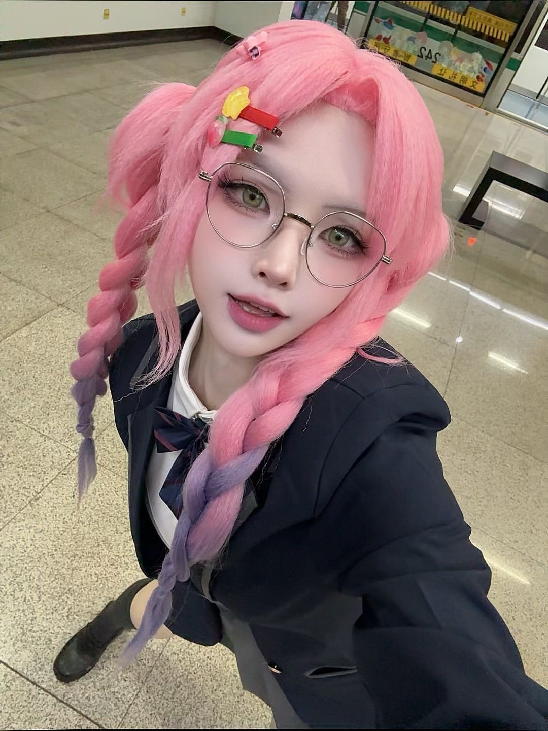 韩国美女最新美照：完美身材，白嫩大雷呼之欲出